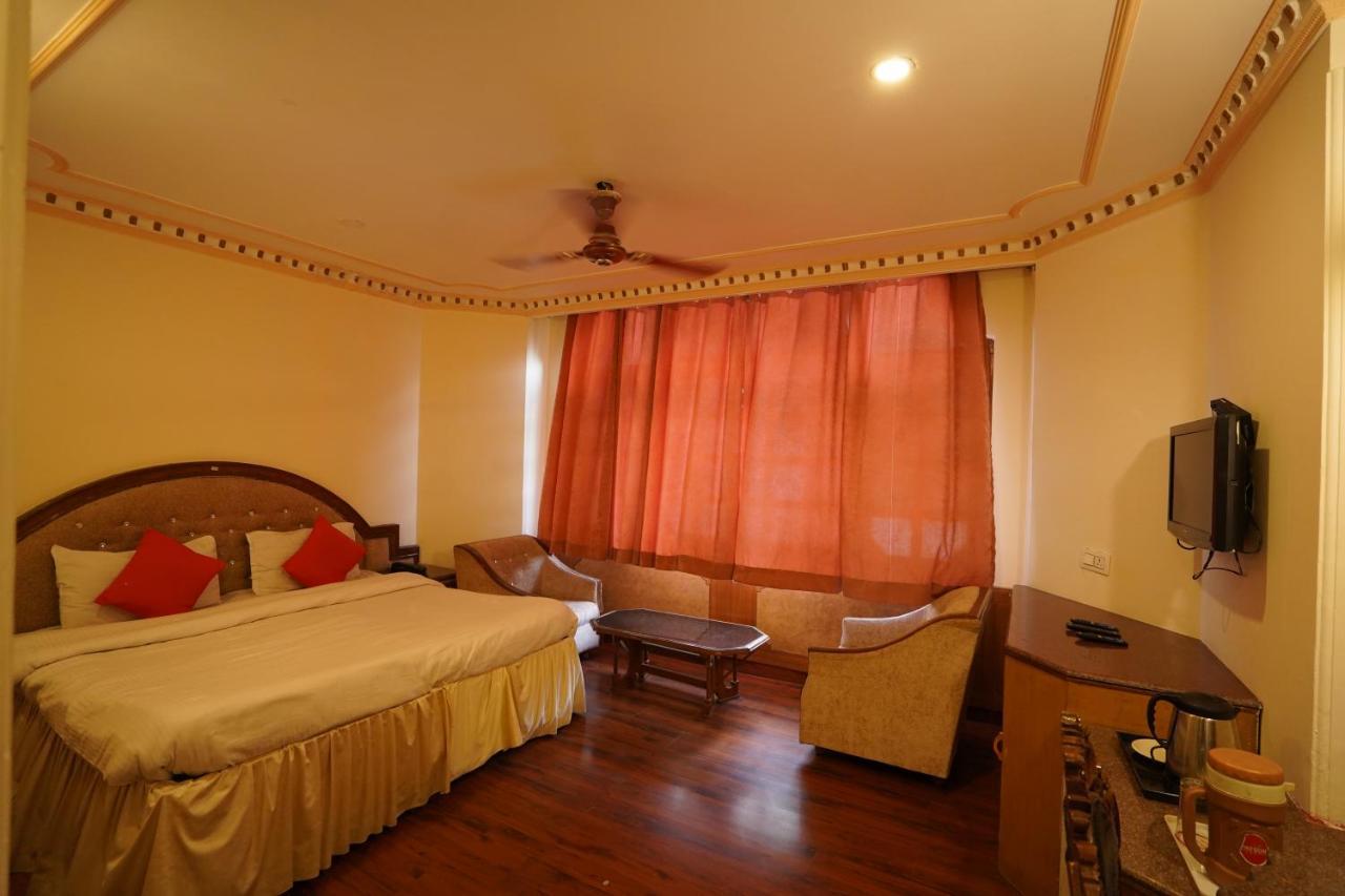 Royal Palace Resort Bhagsunag Dharamszala Kültér fotó