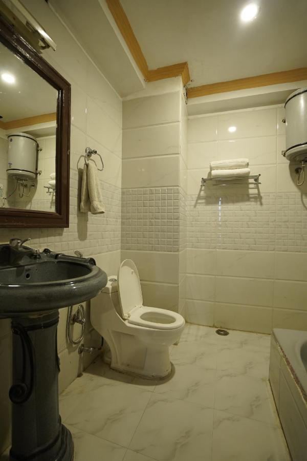 Royal Palace Resort Bhagsunag Dharamszala Kültér fotó