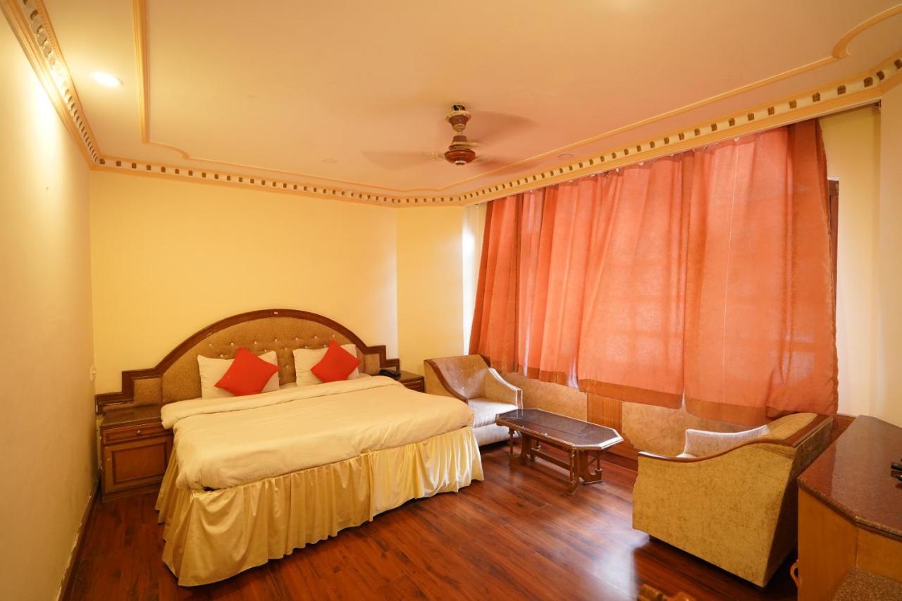 Royal Palace Resort Bhagsunag Dharamszala Kültér fotó