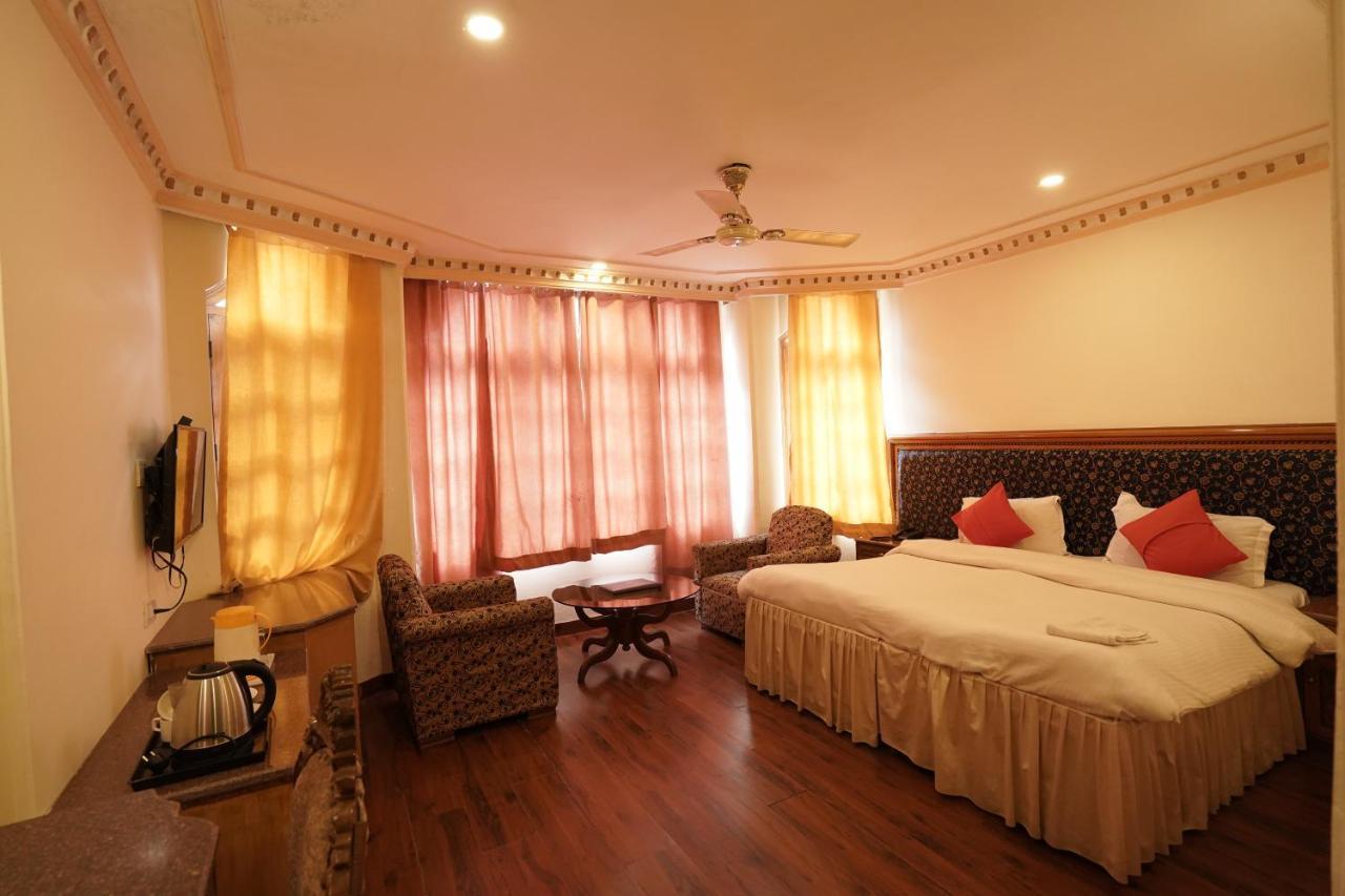 Royal Palace Resort Bhagsunag Dharamszala Kültér fotó
